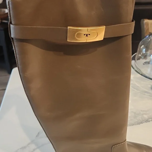 Tory Burch tall boots - Picture 3 of 16